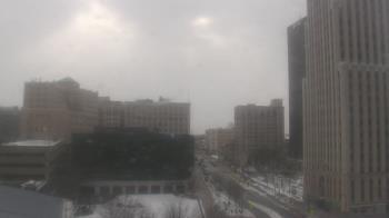 Weather camera view of Akron-Summit County Public Library.