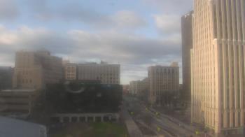 Weather camera view of Akron-Summit County Public Library.