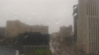 Weather camera view of Akron-Summit County Public Library.