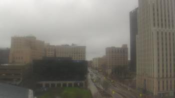 Weather camera view of Akron-Summit County Public Library.