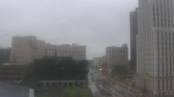 Weather camera view of Akron-Summit County Public Library.