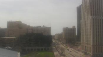 Weather camera view of Akron-Summit County Public Library.