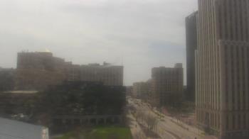 Weather camera view of Akron-Summit County Public Library.