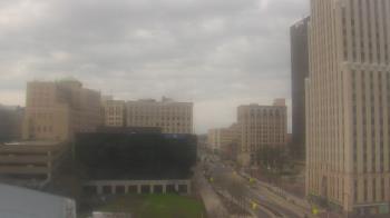 Weather camera view of Akron-Summit County Public Library.