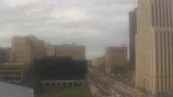 Weather camera view of Akron-Summit County Public Library.