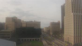 Weather camera view of Akron-Summit County Public Library.