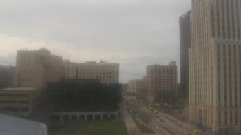 Weather camera view of Akron-Summit County Public Library.