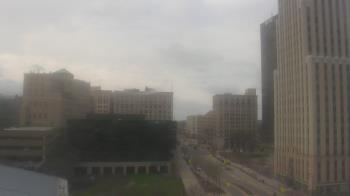 Weather camera view of Akron-Summit County Public Library.