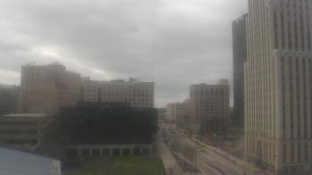Weather camera view of Akron-Summit County Public Library.