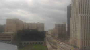 Weather camera view of Akron-Summit County Public Library.