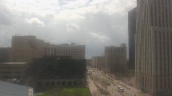 Weather camera view of Akron-Summit County Public Library.