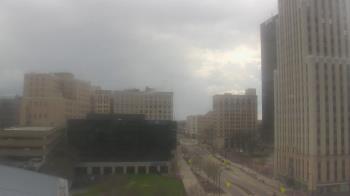 Weather camera view of Akron-Summit County Public Library.