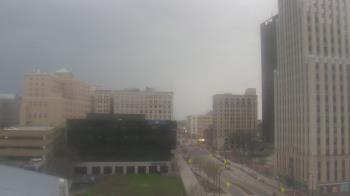 Weather camera view of Akron-Summit County Public Library.