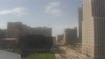 Weather camera view of Akron-Summit County Public Library.