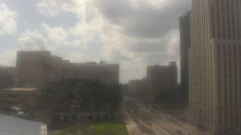 Weather camera view of Akron-Summit County Public Library.