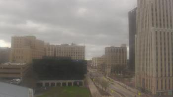 Weather camera view of Akron-Summit County Public Library.