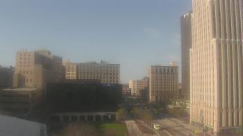 Weather camera view of Akron-Summit County Public Library.