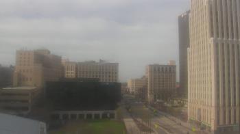 Weather camera view of Akron-Summit County Public Library.