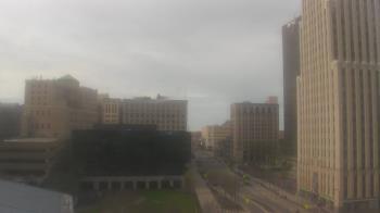 Weather camera view of Akron-Summit County Public Library.