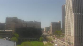 Weather camera view of Akron-Summit County Public Library.