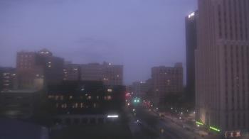 Weather camera view of Akron-Summit County Public Library.