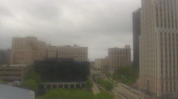 Weather camera view of Akron-Summit County Public Library.