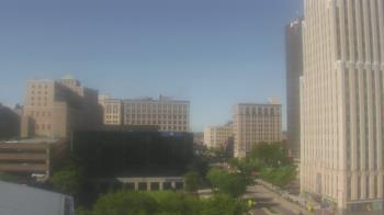 Weather camera view of Akron-Summit County Public Library.