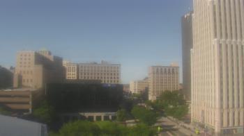 Weather camera view of Akron-Summit County Public Library.