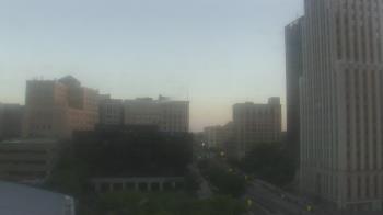 Weather camera view of Akron-Summit County Public Library.