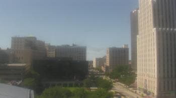 Weather camera view of Akron-Summit County Public Library.