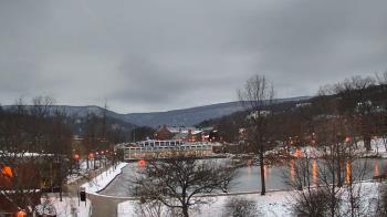Weather camera view of Penn State University Altoona Campus.