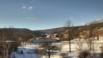 Weather camera view of Penn State University Altoona Campus.