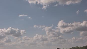 Weather camera view of McGees Crossroads NC.