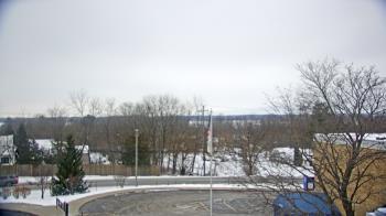 Weather camera view of Grass Lake School District 36.