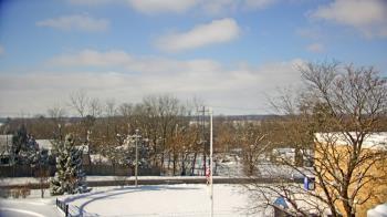 Weather camera view of Grass Lake School District 36.