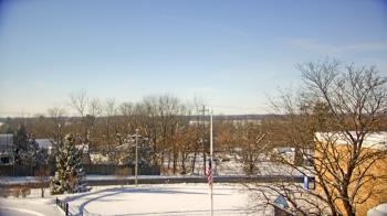 Weather camera view of Grass Lake School District 36.