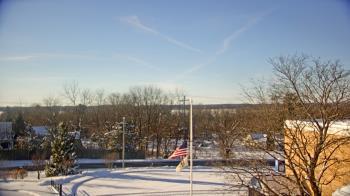 Weather camera view of Grass Lake School District 36.