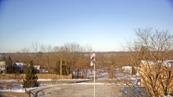 Weather camera view of Grass Lake School District 36.