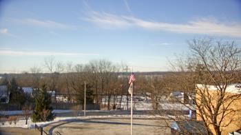 Weather camera view of Grass Lake School District 36.