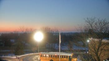 Weather camera view of Grass Lake School District 36.