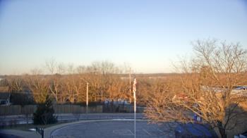 Weather camera view of Grass Lake School District 36.