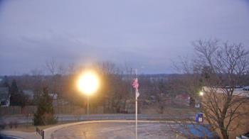 Weather camera view of Grass Lake School District 36.