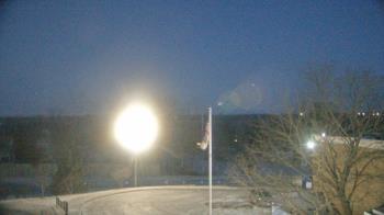 Weather camera view of Grass Lake School District 36.