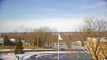 Weather camera view of Grass Lake School District 36.