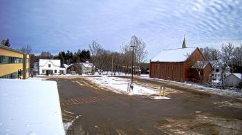 Weather camera view of Antwerp Primary School.
