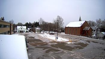 Weather camera view of Antwerp Primary School.
