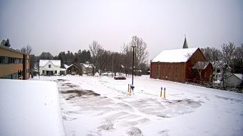 Weather camera view of Antwerp Primary School.