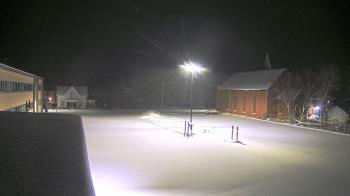 Weather camera view of Antwerp Primary School.