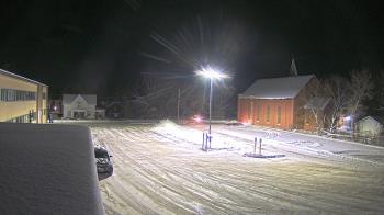 Weather camera view of Antwerp Primary School.