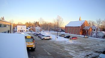 Weather camera view of Antwerp Primary School.